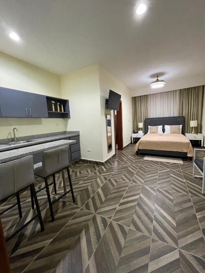 Hotel Monarca Higüey Buitenkant foto