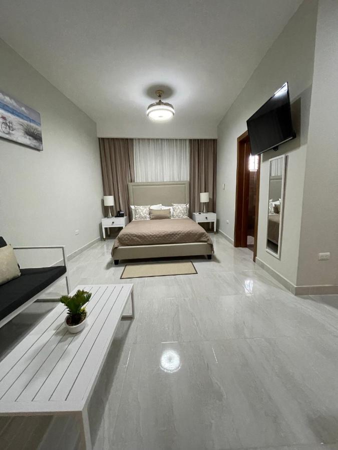 Hotel Monarca Higüey Buitenkant foto