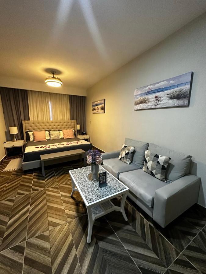 Hotel Monarca Higüey Buitenkant foto