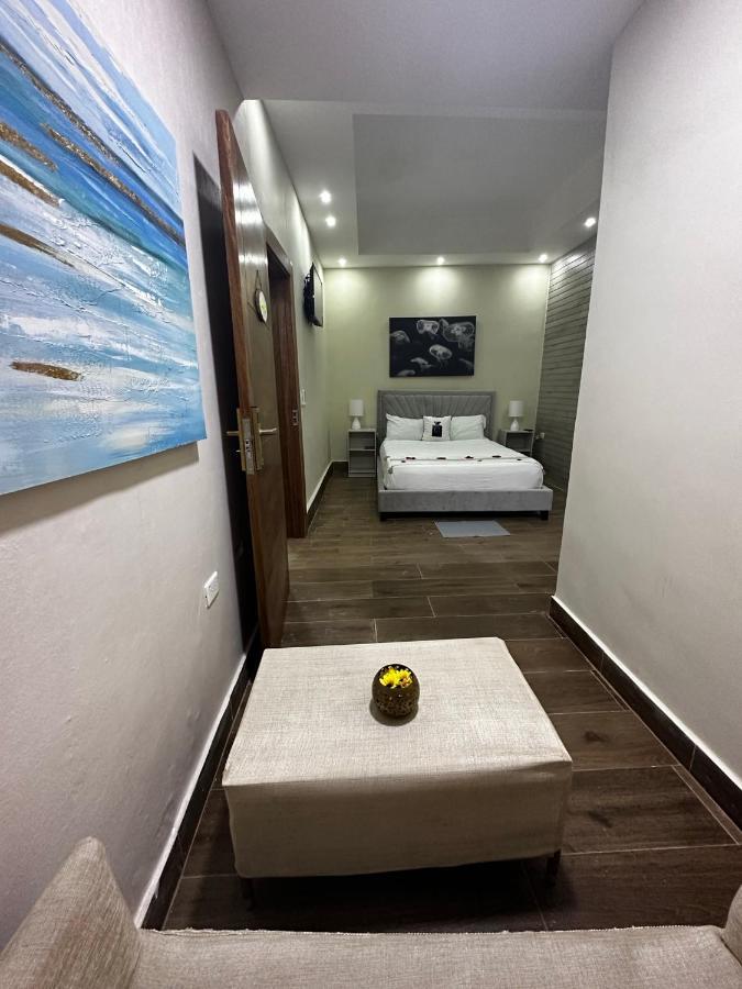 Hotel Monarca Higüey Buitenkant foto